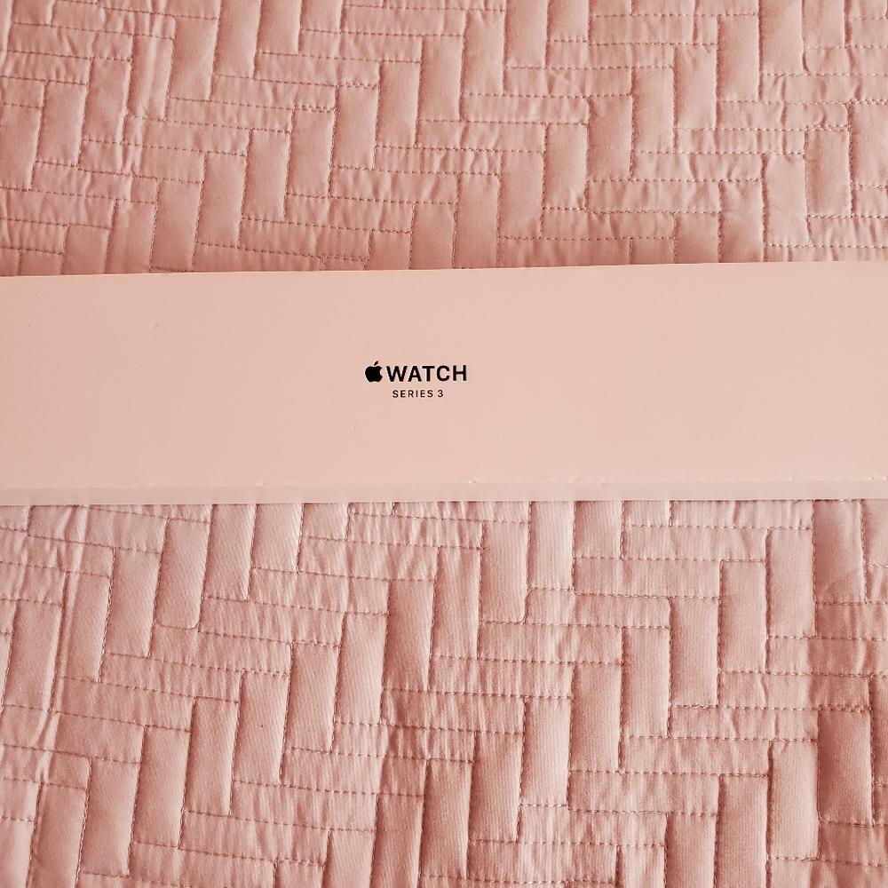 Apple series 3 watch